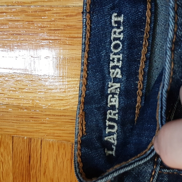 Blue notes Lauren Short - Picture 2 of 5